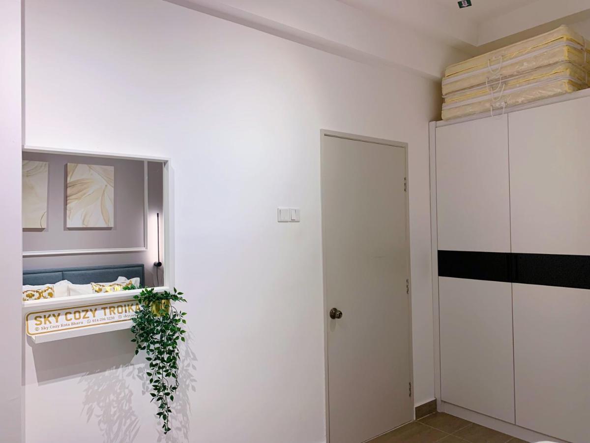 Sky Cozy Troika Residence, 1 Bedroom 4-6 Pax, 2 Bedrooms 6-8 Pax, Pool Vew, Sky & City View, Free Parking, Pool, Unlimited Wifi & Netflix كوتا بْهارو المظهر الخارجي الصورة