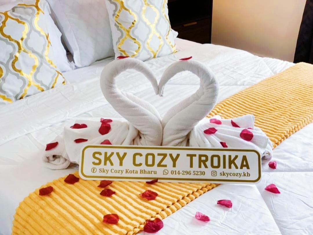 Sky Cozy Troika Residence, 1 Bedroom 4-6 Pax, 2 Bedrooms 6-8 Pax, Pool Vew, Sky & City View, Free Parking, Pool, Unlimited Wifi & Netflix كوتا بْهارو المظهر الخارجي الصورة